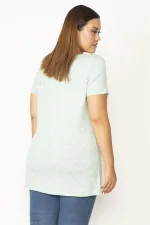 Kadın Yeşil Patı Düğmeli V Yakalı Kelebek Baskılı Bluz 65N28040