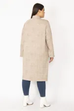 Hakim Yaka Ekose Desenli Ön Boy Baskı Düğmeli Cep Ağzı Suni Deri Garnili Astarsız Uzun Kap