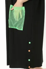 Kadın Büyük Beden Siyah File Ve Süs Düğme Detaylı Rahat Kesim Elbise 65N37859