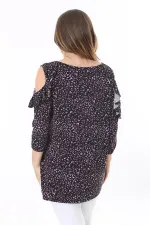 Kadın Büyük Beden Renkli Omuz Dekolte Ve Volan Detaylı Bluz 65N37800