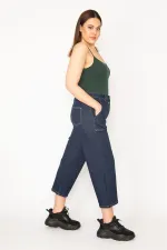 WOMEN'S NAVY BLUE POCKET DETAILED HIGH WAIST ANKLE LENGTH JEANS