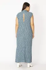 Kadın Gri Dik Yakalı Yan Yırtmaçlı Likralı Elbise 65N28715