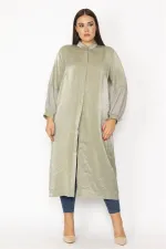 Kadın Siyah Simli Kumaş Kol Ağzı Şifon Detaylı Hakim Yaka Ön Düğmeli Uzun Kap 65N28483