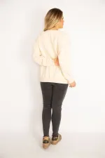 Women's Beige 3-Thread Raised Sweatshirt 65N35071