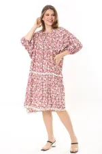 Kadın Büyük Beden Pembe Ön Patı Düğmeli Göğüs Büzgü Ve Ponpon Detaylı Elbise 65N37870