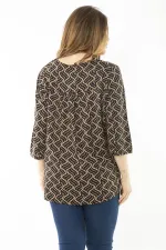 Kadın Büyük Beden Kahve Yaka Pileli Kapri Kollu Bluz 65N37147