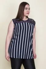 Kadın Lacivert Roba Dantelli Çizgili Bluz 65N25567