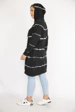 Kadın Büyük Beden Siyah Batik Desenli Kapşonlu Uzun Sweatshirt