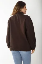 Kadın Büyük Beden Kahve İçi Şardonlu Ön Pat Fermuarlı Nakışlı Sweatshirt 65N37202