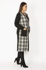 Kadın Gri Ekose Desenli Ön Boy Düğme Ve Cepli Kap 65N28487