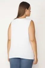 Kadın Beyaz Pamuklu Kumaş Bisiklet Yaka Kolsuz Bluz 65N27624