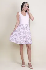 ETEK KISMI DESENLİ V YAKALI ASTARLI ELBİSE