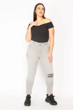 Kadın Gri Likralı Kot Yırtık Detaylı 5 Cepli Skınny Pantolon 65N29525