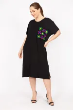 Kadın Siyah Büyük Beden Nakış Detaylı Düşük Kollu Elbise 65N35845