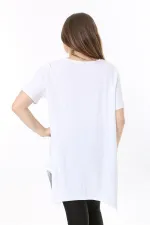 Kadın Büyük Beden Beyaz Bürümcük Kumaş Etek Ucu Kup Detaylı Kısa Kollu Bluz 65N37857