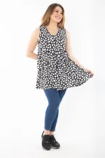 Kadın Büyük Beden Siyah Önü A Pileli V Yakalı Kolsuz Tunik 65N37335