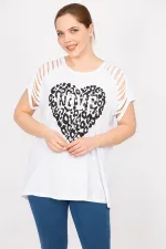 Kadın Beyaz Büyük Beden Kolları Lazer Kesim Taş Ve Baskı Detaylı Bluz