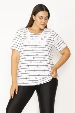 Kadın Beyaz Büyük Beden Pamuklu Kumaş Marin Desenli Bisiklet Yaka Kısa Kollu Bluz 65N35769