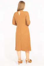 Kadın Safran Büyük Beden Sıfır Yaka Kendinden Çizgili Elbise 65N35602