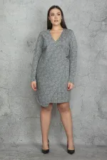 Kadın Büyük Beden Gri Ekose Desenli Bel Detaylı Anvelop Astarlı Elbise 65N37446