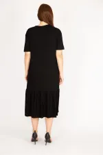 Kadın Saks Büyük Beden Nakış Detaylı V Yaka Yan Cepli Elbise