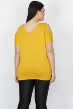 Kadın Beyaz Omuz Dekolteli Viskon Bluz 65N22698