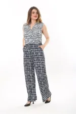 Kadın Büyük Beden Lacivert Anvelop Yakalı Geniş Paçalı Beli Lastikli Tulum 65N37635