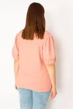 Kadın Gül Kurusu Yaka Ve Kol Ağzı Dantel Detaylı Likralı Gofre Kumaş Bluz 65N33320