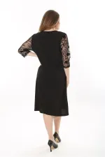 Kadın Büyük Beden Siyah Dantel Detaylı Elbise 65N37659