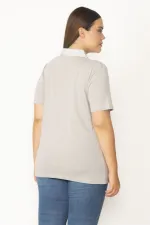 Kadın Gri Pamuklu Kumaş Polo Yakalı Pat Düğmeli Bluz 65N27322