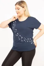 Kadın Lacivert Büyük Beden Pamuklu Kumaş Ön Desenli Bluz 65N35767