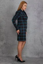 KADIN YEŞİL EKOSE DESEN METAL DÜĞMELİ KRUVAZE ELBİSE