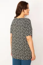 Kadın Siyah V Yakalı Çiçek Desenli Bluz 65N33538