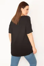 KADIN SİYAH ÖN DESENLİ KISA KOLLU BLUZ