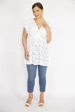 Kadın Beyaz Büyük Beden Delikiş Kumaş Anvelop Yakalı Bluz