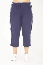 Kadın Büyük Beden Mavi Pamuk Kumaş Yan Şeritli Fermuarlı Tek Cepli Eşofman Alt 65N36809