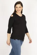 Kadın Siyah Büyük Beden Tek Omuz Dekolteli Etek Ucu Dantel Bluz