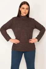 KADIN  DİK YAKALI BLUZ