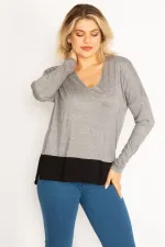 Kadın Gri Etek Ucu Garnili V Yakalı Bluz 65N34636