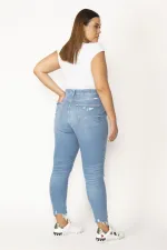 Kadın Mavi Yırtık Detaylı Yıkama Efektli 5 Cepli Skinny Kot Pantolon 65N28095