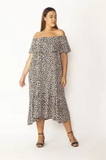 Kadın Kırmızı Yakası Lastik Ve Volan Detaylı Etek Ucu Katlı Dokma Viskon Kumaş Elbise 65N28546