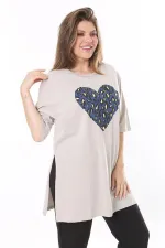 Kadın Büyük Beden Vizon Lak Baskılı Yan Yırtmaçlı Bluz 65N37801