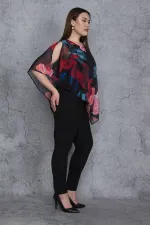 Kadın Siyah Üst Kısmı Şifon Pelerin Detaylı Tulum 65N23917