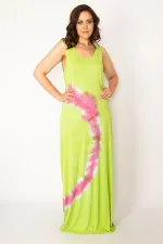 Kadın Yeşil Batik Baskılı Maksi Boy Elbise 65N33967