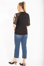 Kadın Siyah Kolları Şifon Detaylı Bluz 65N35468
