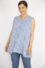 Kadın Mavi Büyük Beden V Yakalı Önü A Pile Çiçek Desenli Bluz