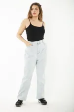 Kadın Büyük Beden Mavi Yıkama Efektli Yüksek Bel Kot Pantolon 65N37246