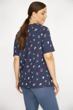 Kadın Lacivert Büyük Beden Pamuk Kumaş Yaka Ve Kolları Dantel Detaylı Bluz