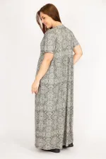 Kadın Siyah Büyük Beden Ön Boy Düğmeli Cepli Uzun Elbise