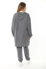Kadın Büyük Beden Gri Baskı Ve Fermuar Detaylı Kapşonlu Sweatshirt Pantolon Takım 65N37128